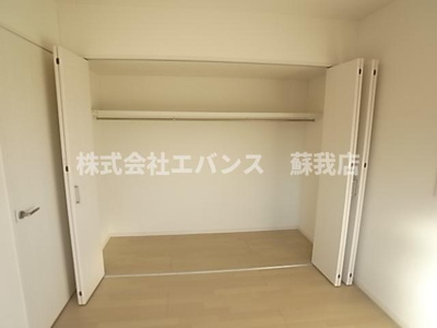 【収納】 | 星久喜町戸建 | 大きなスペースがあり、収納には困りません