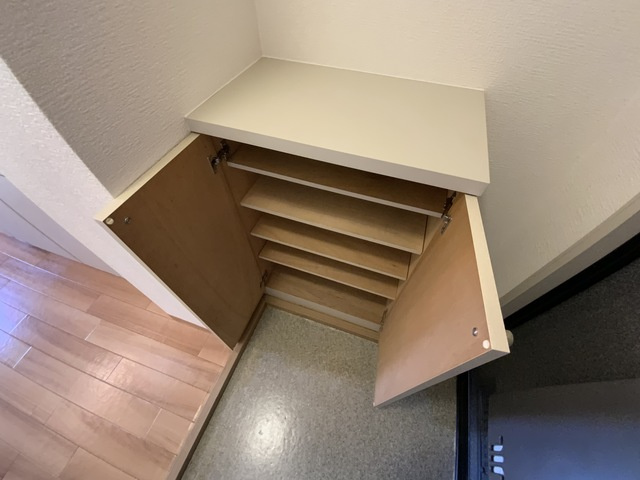 シューズボックスです