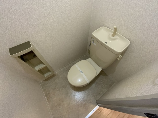 清潔感のあるトイレです