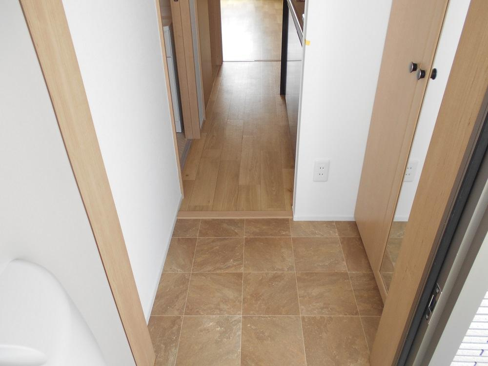 フェリーチェの玄関|玄関