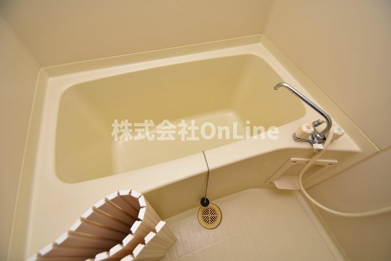 美津和ビルの浴室