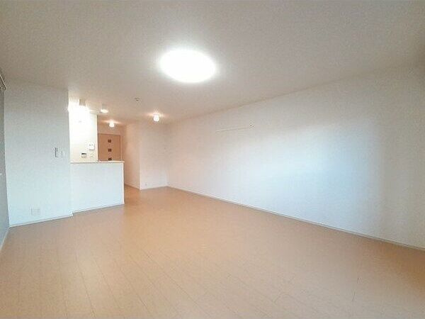 リバーサイド大今里の居間・リビング