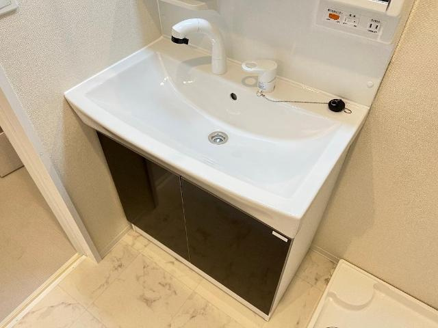 ウィンドヒルBの洗面所|洗面