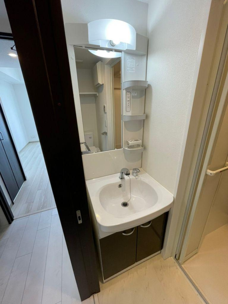 エステムコート名古屋千種グレイス　名古屋市賃貸　仲介手数料無料の洗面所|洗面