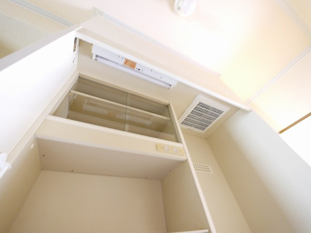 ハイツソレイユのキッチン|収納