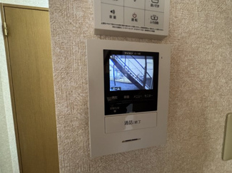 【セキュリティ】 | ドリームクレストⅠ | 来訪者の顔が見えるモニター付きインターホン
