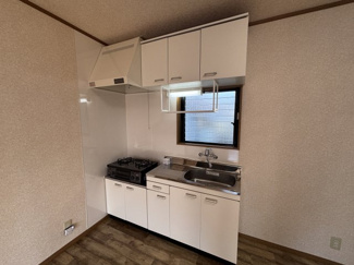 【キッチン】 | ドリームクレストⅠ | 窓があり明るいキッチン