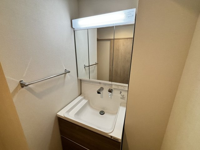 PRIME RESIDENCE NAMIKIの独立洗面台