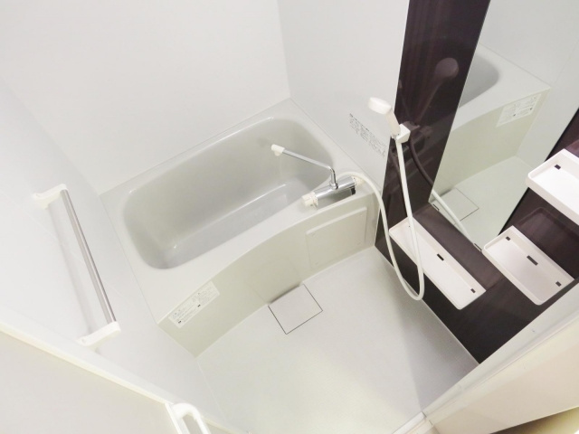 リブリ・コスモの浴室|別号室の参考写真です。