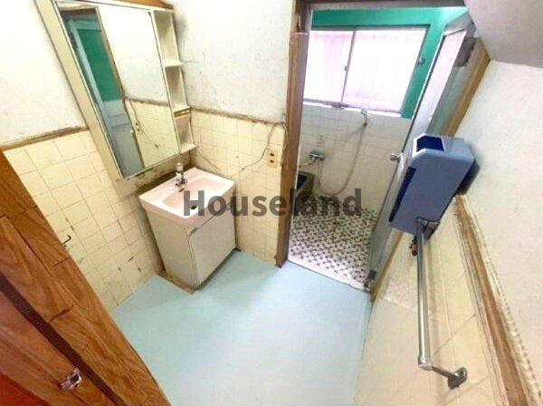 園部戸建の洗面所