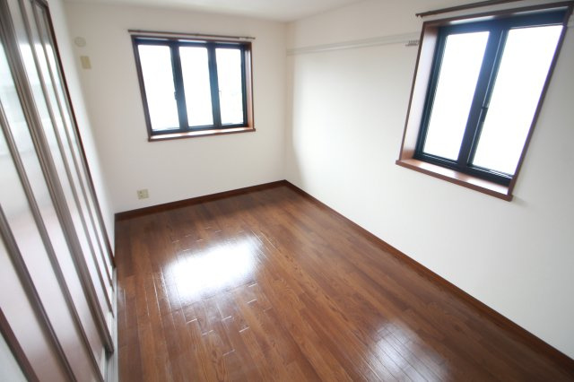 ネッスルTMの洋室