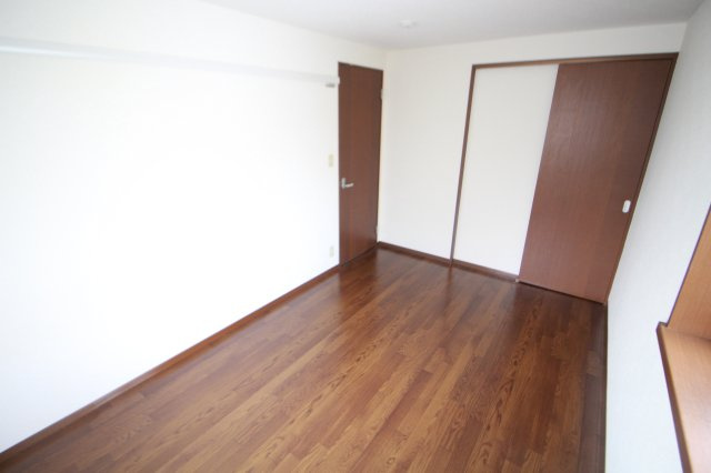 ネッスルTMの洋室