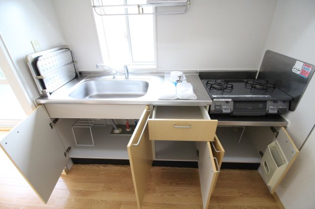 ハピネスヒルズBのキッチン