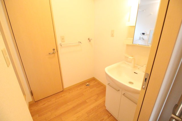 ハピネスヒルズBの洗面所