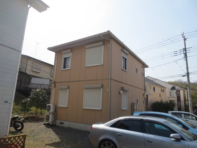 ハピネスヒルズBの外観