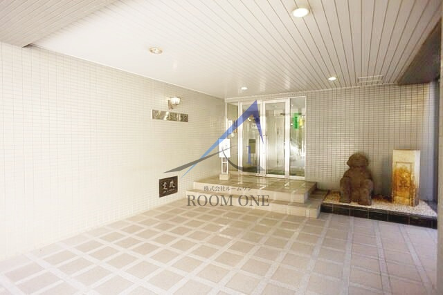 フラットワセダのエントランス|エントランスです。