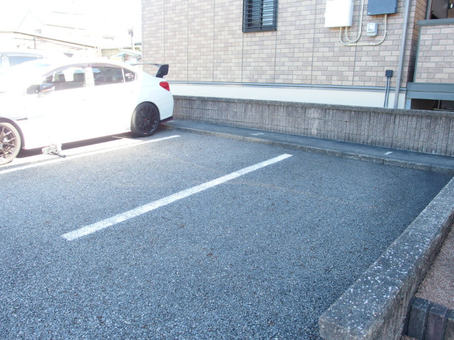 リッツハウスの駐車場