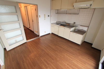 【居間・リビング】 | ニューエストタカダ