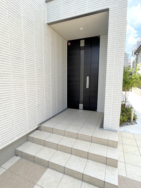 Ａｐｒｉｌｌａ　Ｇｒａｎｄｅのエントランス|★安心のオートロック完備★