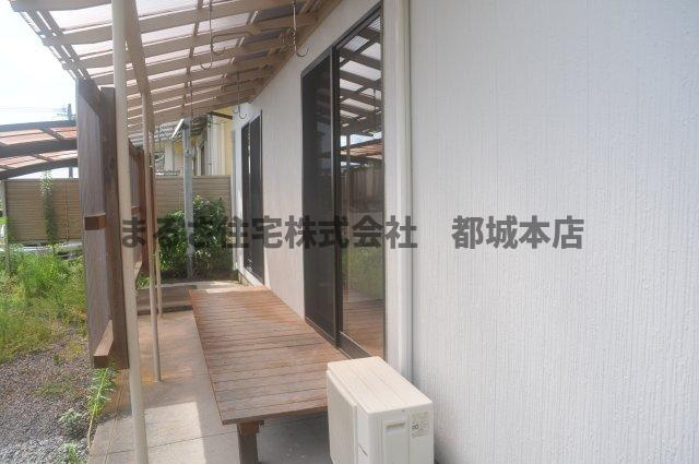 都城市鷹尾３丁目の一戸建ての庭