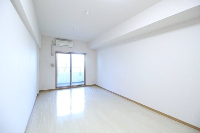 【居間・リビング】LA.PRYLE新横浜 