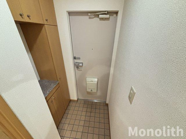 メゾンピュアの玄関