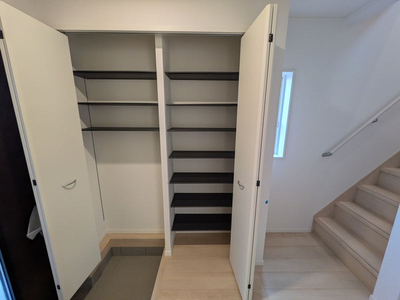 神戸市西区富士見が丘4丁目戸建の収納