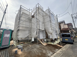 ～　三浦で自然を感じる生活を・・・並列２台駐車可能　～　VerGarden　東岡町　新築戸建の画像