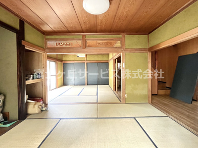 【和室】 | 浜松市天竜区大谷 中古戸建て | 和室ならではの温かな和の空間で寛ぎの時間を過ごせます