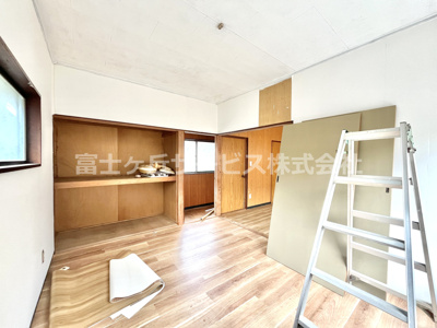 【洋室】 | 浜松市天竜区大谷 中古戸建て | 2階の洋室8帖