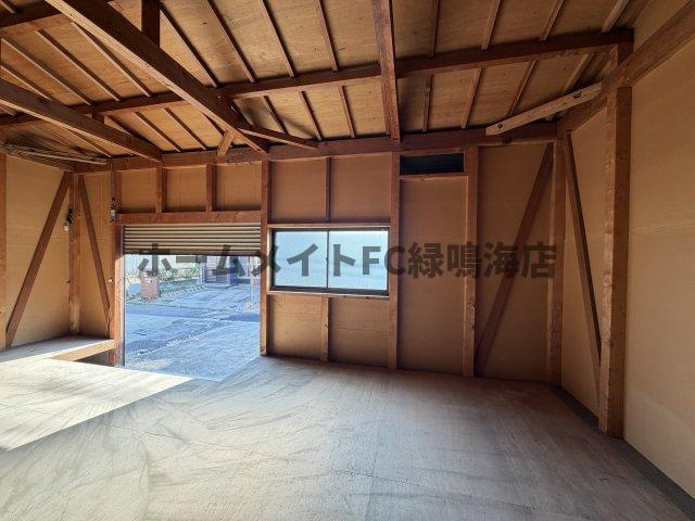中川区下之一色字北起の内装
