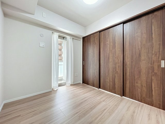 浅草タワーの洋室|使い勝手のいい洋室です