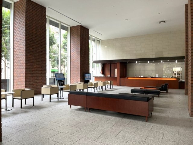 浅草タワーのロビー|清潔なロビーです