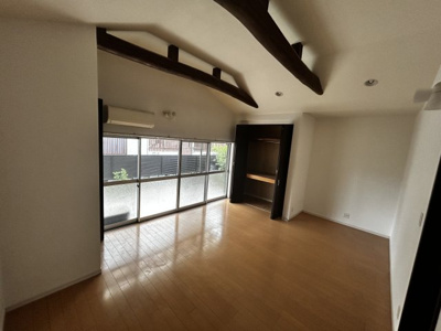 【洋室】 | 倉富借家