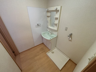 【洗面所】 | サラージュ