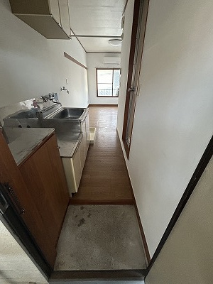 ハウス弦巻の玄関