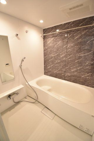 リアライズ今里南の浴室