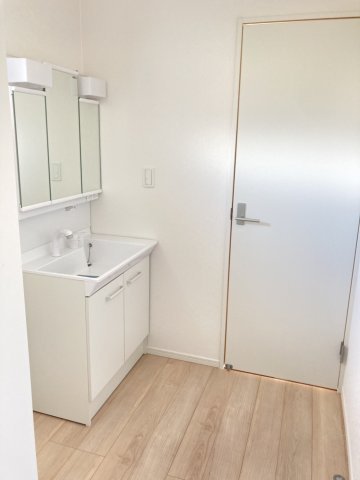 クレイドルガーデン松山市西長戸町 第1のキッチン