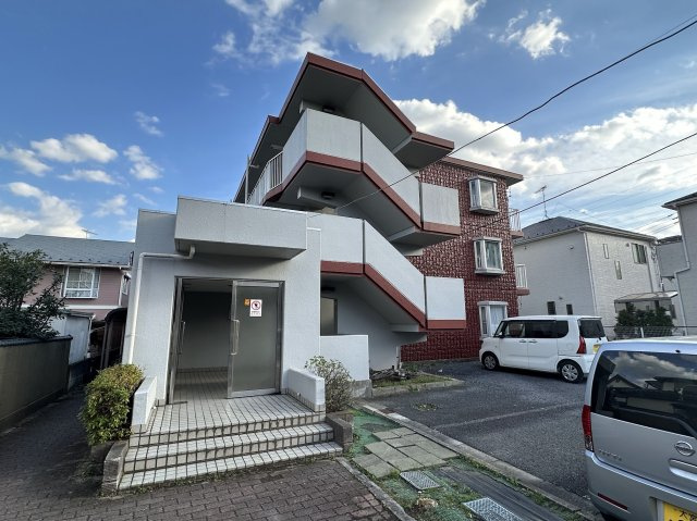 パークマンション上尾のエントランス|毎日通るエントランスはこのようになっています