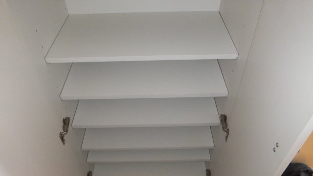 レジディア船橋Ⅰの玄関|玄関にも靴箱が御座います