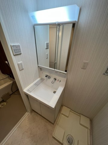 SD Court Kanayama　名古屋市賃貸　仲介手数料無料の洗面所