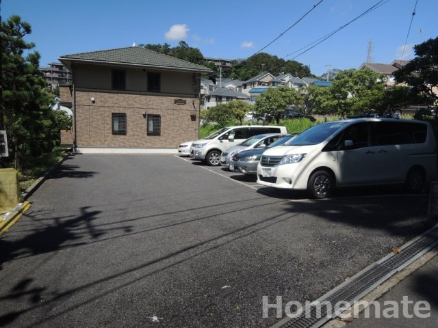 【駐車場】 | ラ・メゾン・ベルテ