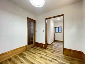 【居間・リビング】