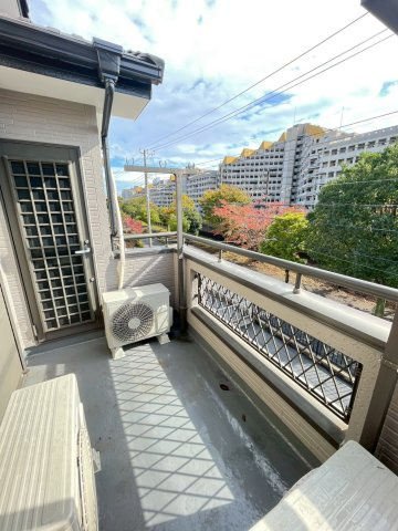 【バルコニー】