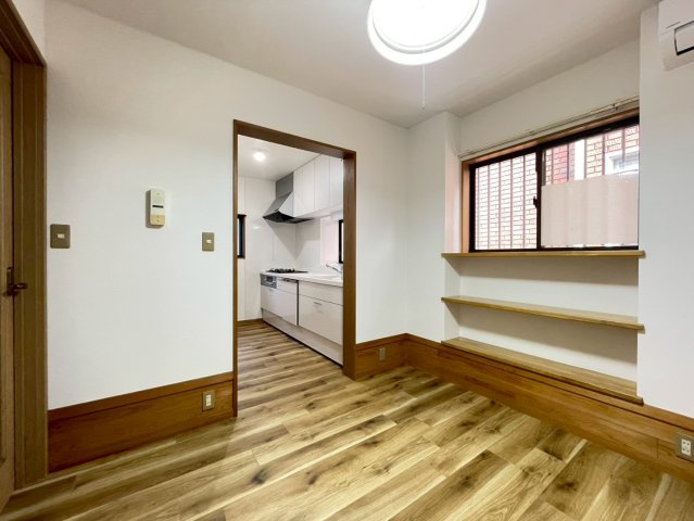 【居間・リビング】