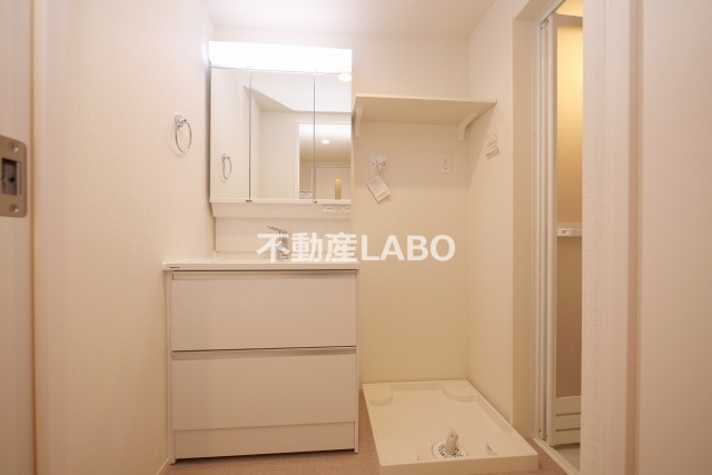 シャンティーハーバー九条の洗面所