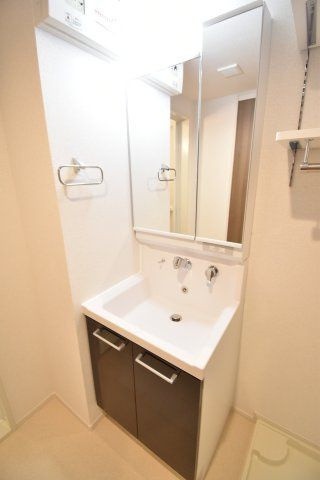 リアライズ今里南の洗面所