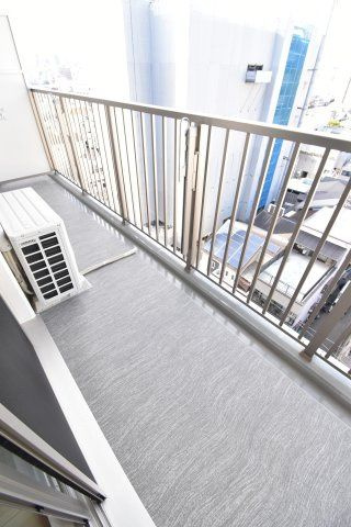 リアライズ今里南のバルコニー