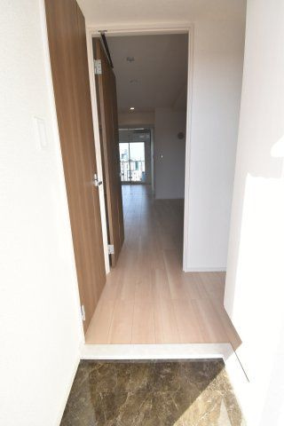 リアライズ今里南の玄関