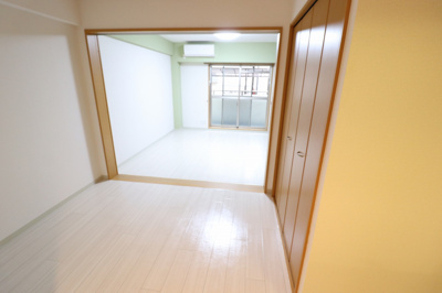 【居間・リビング】 | メゾンバイタルＤ棟